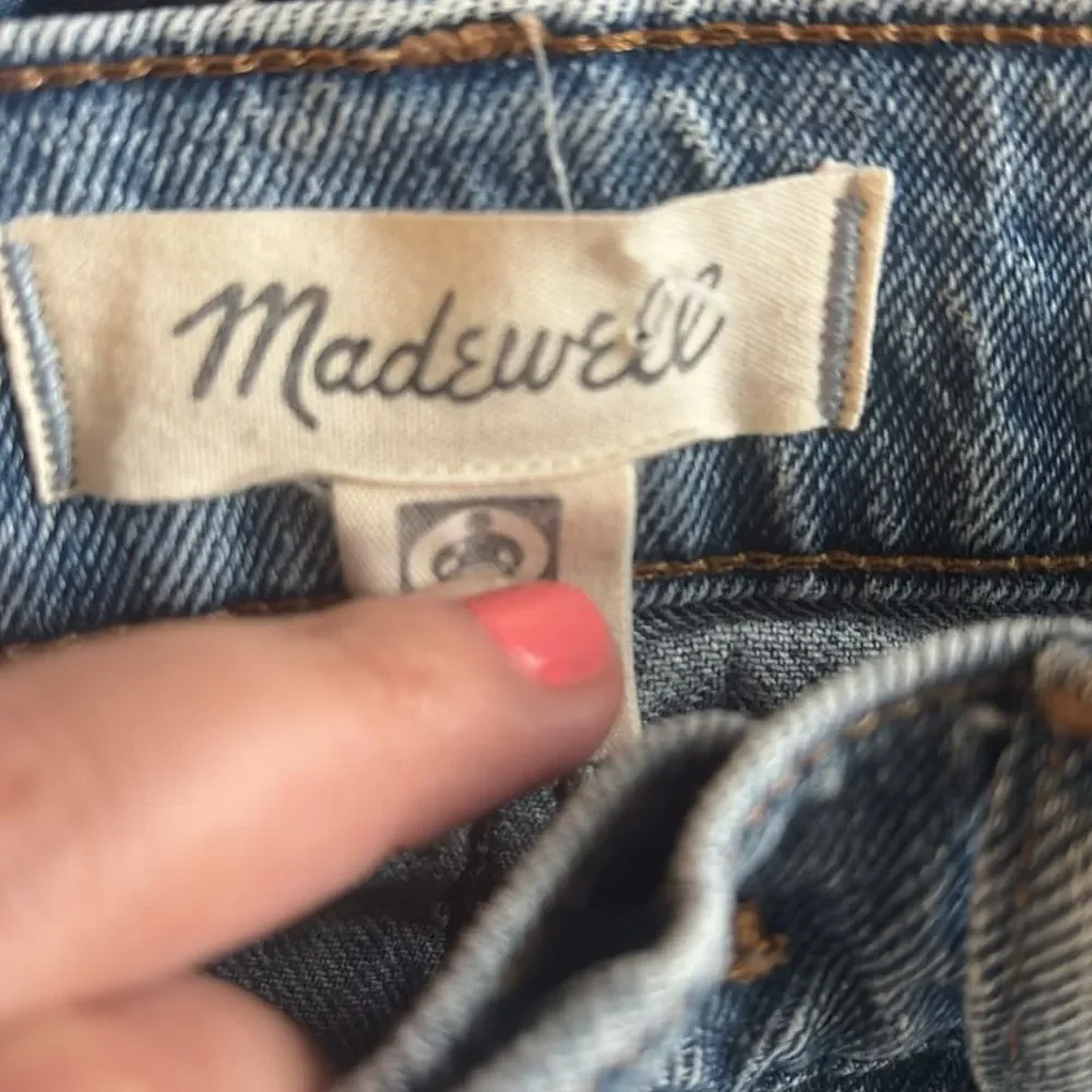 Madewell The Perfect Jean Short Summer Casual Denim Distressed Raw Hem Sz 25